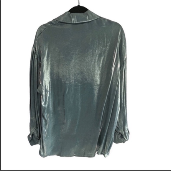 NWT oversized bright Iridescent blue button down long sleeve shirt. Size Small - Picture 2 of 3